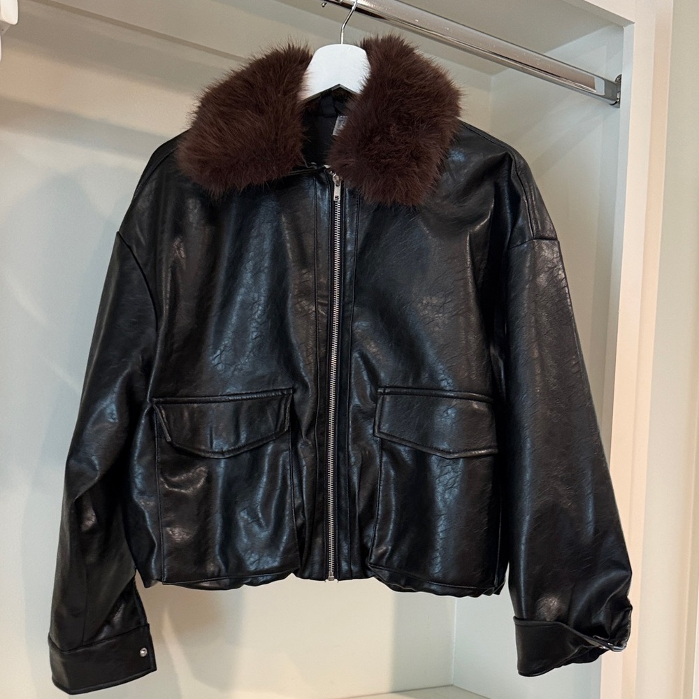 Black Leather Jacket with removable Brown Fur Collar